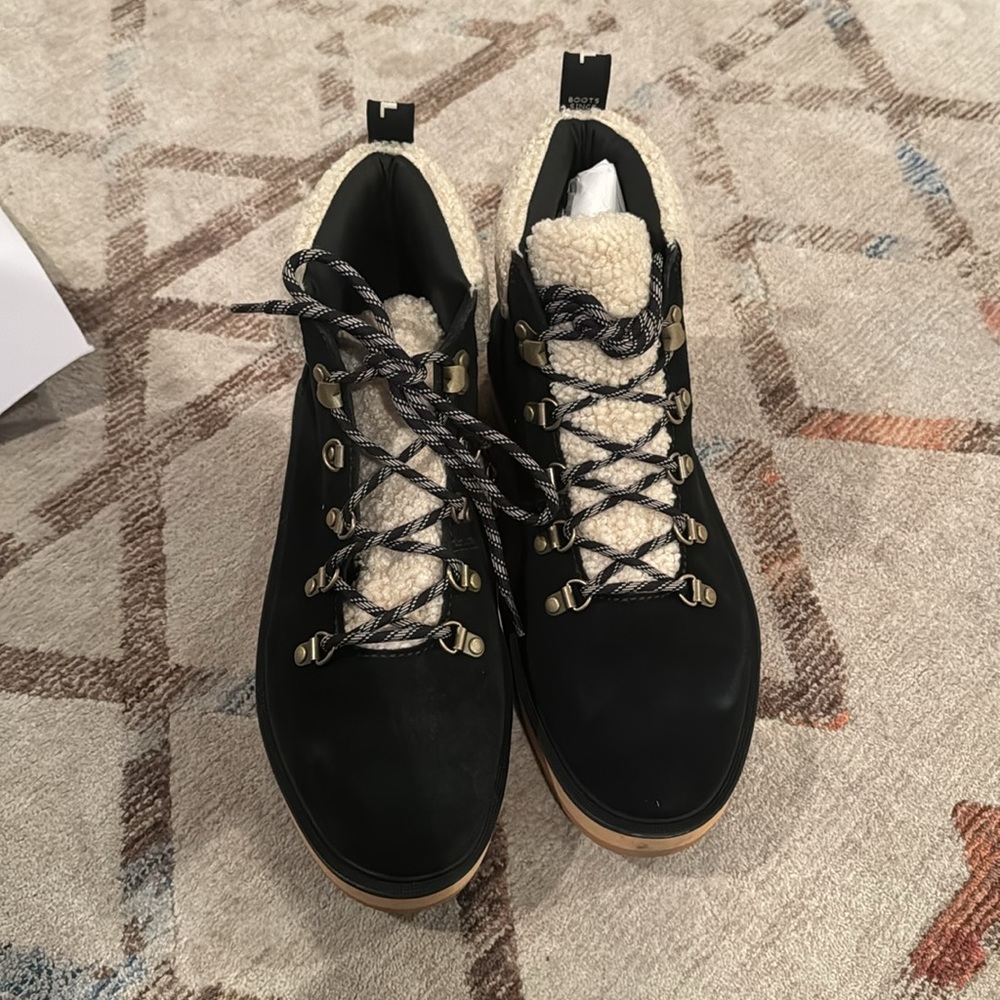 Sorel Hi-Line Hiker Cozy